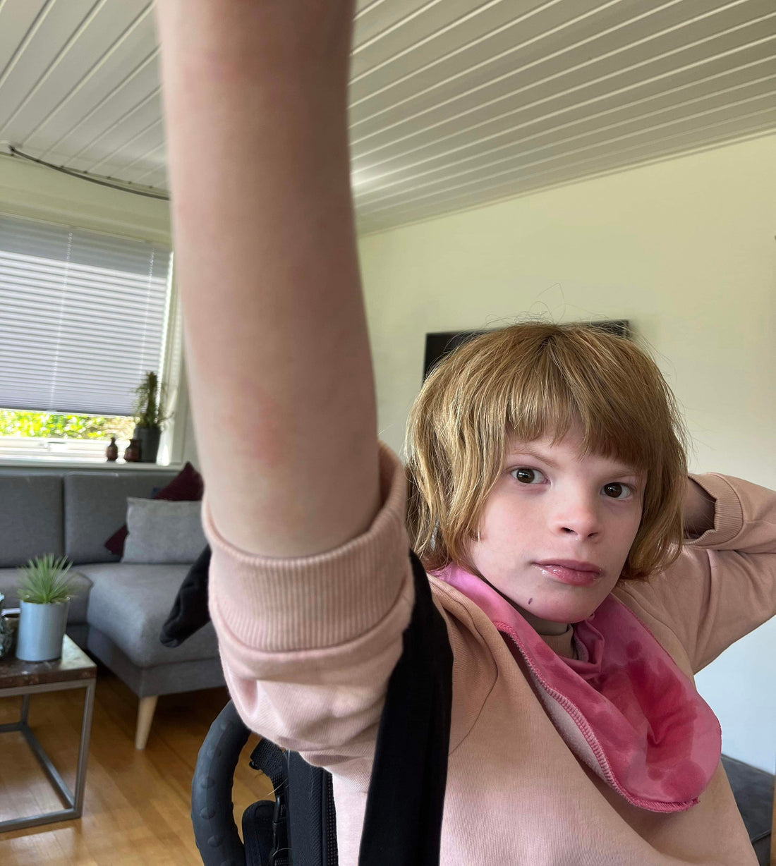 En mors oplevelse med skånsom CBD hudpleje til sart hud