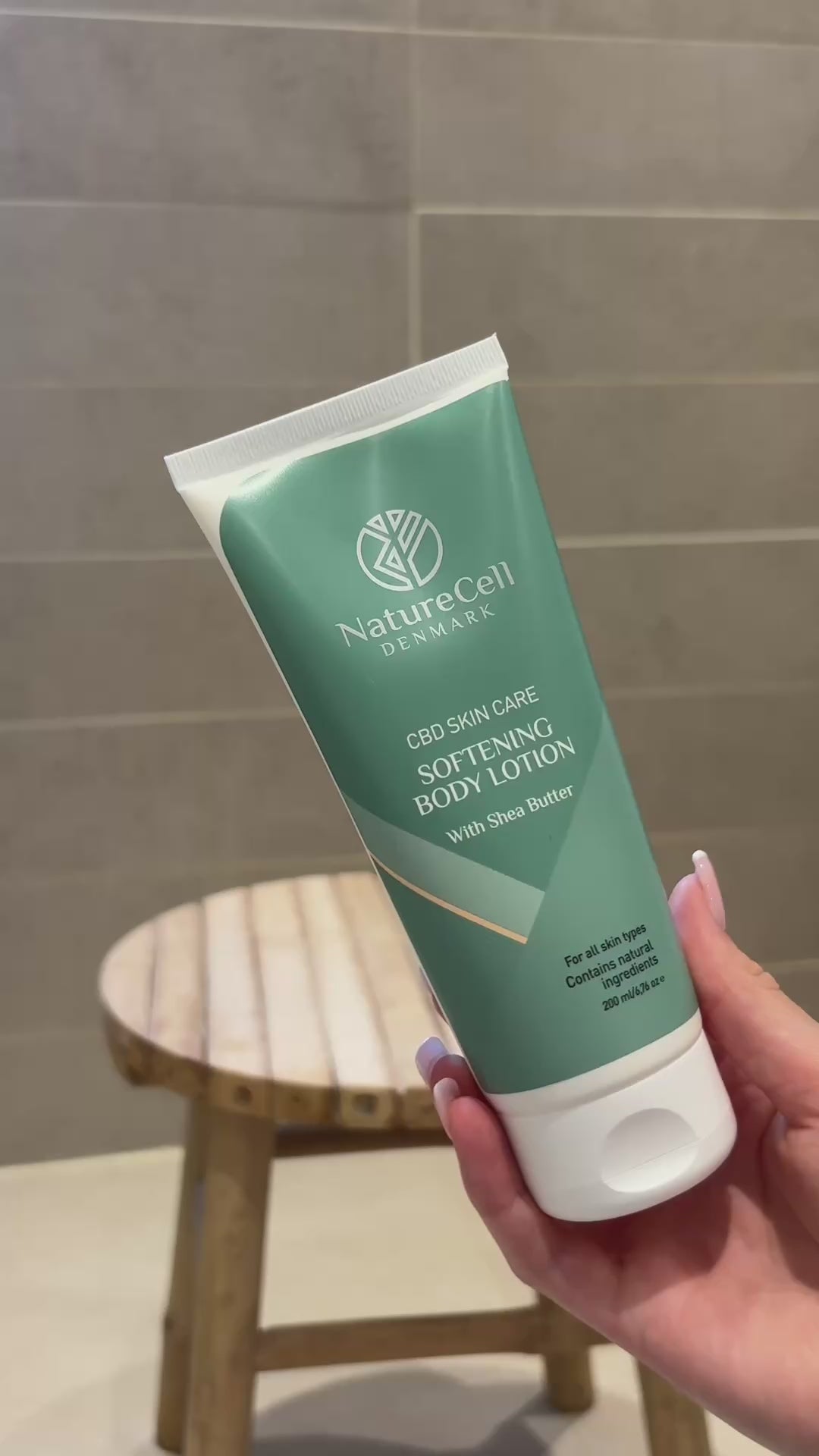 Produktvideo: Bodylotion med CBD - 200ml